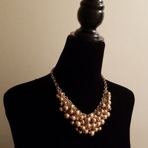 NWT Gold Tone Necklace